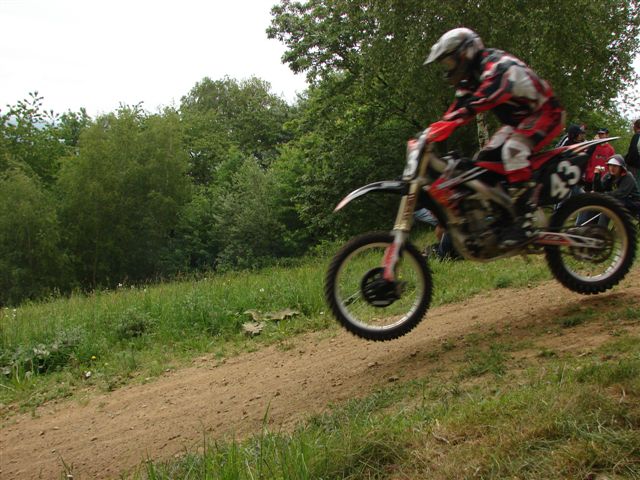 097 motokrosový den 16.5.2009 .JPG